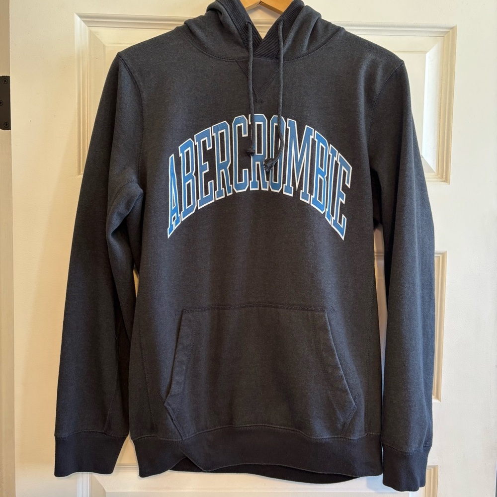 Abercrombie & Fitch Men's Charcoal Hoodie with Blue collegiate Logo Y2K style